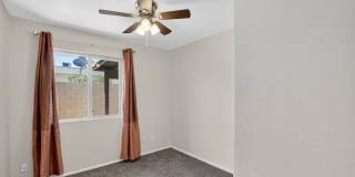 Modern Updated Tempe Townhome Near ASU & Downtown with Resort-Style Amenities Gallery 25