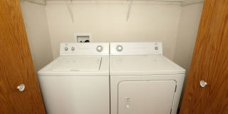 Mill Pond  Apartments Gallery 12