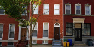 1433 W LOMBARD Street Gallery 1