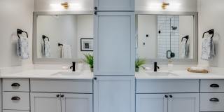 The Lorient Gallery 15