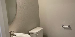 Luxury Rowhouse w/ 2-Car Garage in NE Ft. Collins Gallery 13