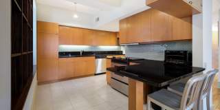 1737 CHESTNUT Street Gallery 7