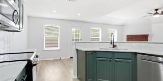 215 Willow Creek Lane Gallery 8