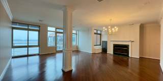 Elegant 2 Bedroom/2.5 Bathroom Apartment with Den, 2 Parking Spaces, and Storage Unit in Canton, Baltimore, MD! Gallery 12