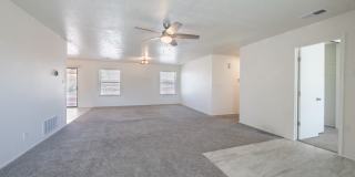 409 Longwood Dr Ne Gallery 5