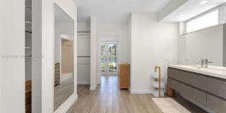 1525 Diplomat Pkwy Gallery 25