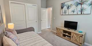 Annual Furnished or Seasonal Short-Term 4 Bedroom 2.5 Bathroom Home in Palmero! Gallery 59