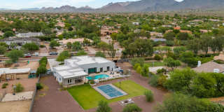 Rates Vary: $14,995 - $27,495 Gallery 34