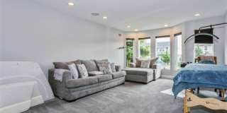 319 Harbor Drive Gallery 28