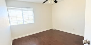 2658 W Paxton Avenue Gallery 12