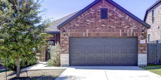 Beautiful newly built 3 bedroom, 2 bathroom home located in a desirable community in Buda Gallery 1