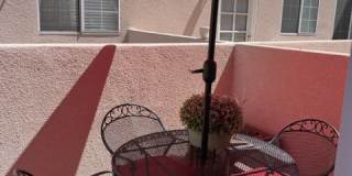 408 W Queen St Gallery 40