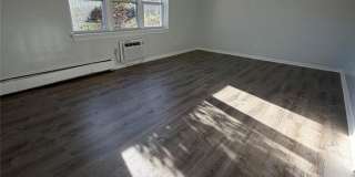 270 Oak Gallery 3