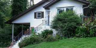 Room in 4 Bedroom Home at Datforth Rd SW Gallery 1