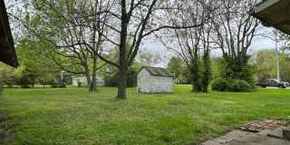 Updated 2 bed/1 bath, 780 sqft home! 1522 W High St in Springfield MO. Gallery 14
