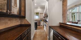 Lake Travis Waterfront Retreat – For Lease Gallery 13