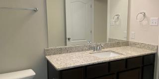 4 BEDROOM, SHORT TERM LEASE AVAILABLE Gallery 27