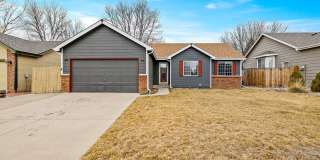 Beautiful 3-Bed Ranch Near Parks, Shops  Dining Gallery 1