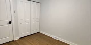 6248 N Hoyne Avenue Gallery 12