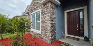 Gorgeous 4-Bedroom, 3-Bathroom Home in Providence Gallery 4