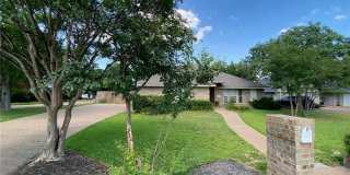 4903 Bay Oaks Court Gallery 3