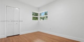 13040 N Miami Ave Gallery 23