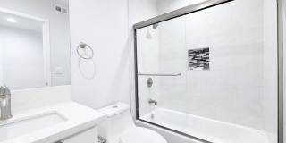 206 East 87th Street Gallery 3