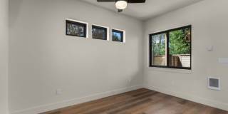 Gorgeous BRAND NEW Modern 2-bd/2-bath Condo in Redmond, OR! Gallery 18