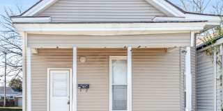 Charming 3-Bedroom Single-Family Home in New Albany – Available Oct 15! Gallery 1