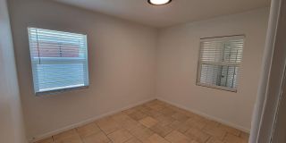 2141 E Osborn Road Gallery 10