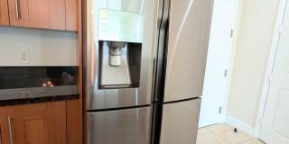 Modern 1BR/1BA Condo with 2 Parking Spaces – Prime Coral Gables Location Gallery 47