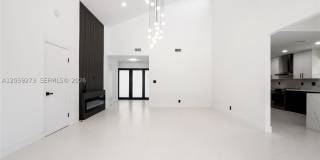 1543 SW 1st Ave Gallery 9