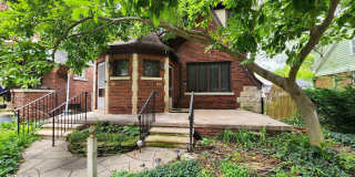 861 Beaconsfield Avenue Gallery 1