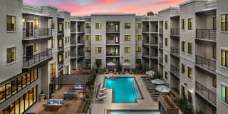 Onyx North Central Gallery 6