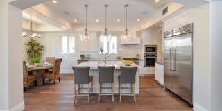 NEW 5 bedroom 4.5 Bath with Pool Gallery 17
