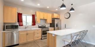 SFR Downtown-Clpose to 4th Avene Gallery 4