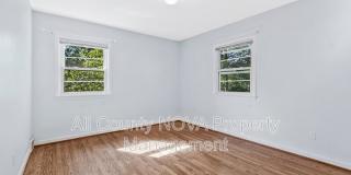 3160 Ravenwood Dr Gallery 19