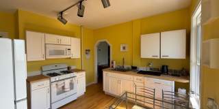 14 Glenwood Ave. Gallery 1