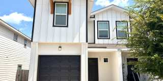 Beautiful Townhome 3/2.5 Gallery 3