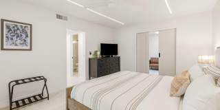 179 Gran Via Gallery 37