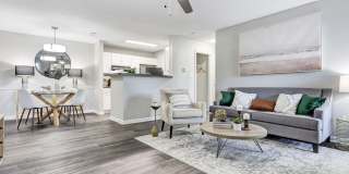 The Laurel Apartments Gallery 25