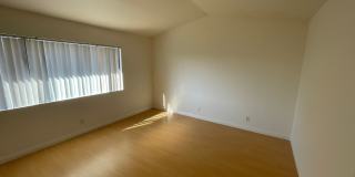 LARGE 4 BEDROOM 3 BATHROOM HOME IN MORENO VALLEY WITH LARGE YARD! Gallery 13