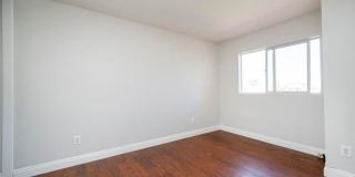 Beautiful 4Br/2.5Ba Home With Private Yard In Shadowridge!! Gallery 26