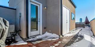 4-Story 2BD, 2.5BA LoHi Townhome with Rooftop Deck Gallery 23