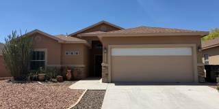 Fully Furnished All Bills Paid 3 Bedroom 2 Bath Home Gallery 1
