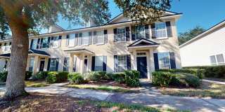 448 SHERWOOD OAKS Drive Gallery 1