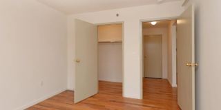 36 Hilton Ave Gallery 5