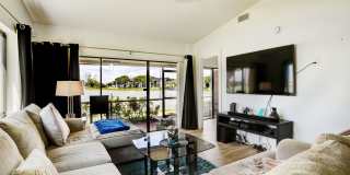 639 Banks Road Gallery 14