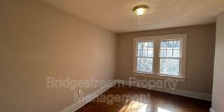 517 Kenilworth Avenue Gallery 10