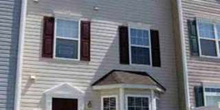 3011-104 Barrymore St ~ 3 bedrrom / 2.5 bathroom ~ Townhouse located in Tryon Road Area Gallery 1